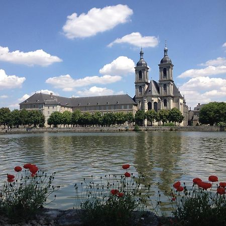 Hotel De L'Abbaye Des Premontres Pont-a-Mousson Ruang foto