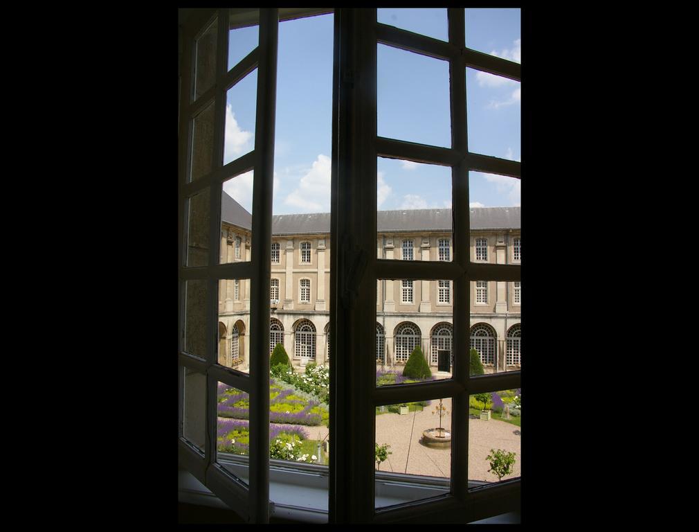 Hotel De L'Abbaye Des Premontres Pont-a-Mousson Bagian luar foto